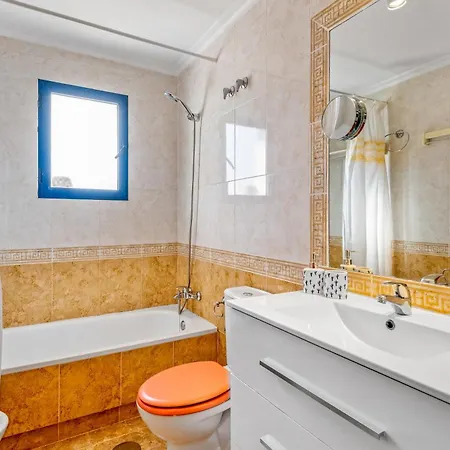 Mandarin Playamarina 2 Apartment Orihuela